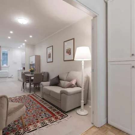 Ghibellina With 2 Bedrooms *