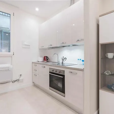 Ghibellina With 2 Bedrooms Florencja